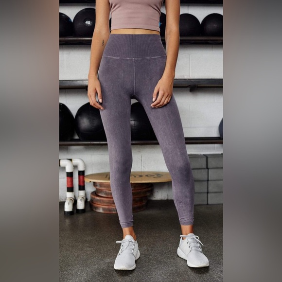 SET!! FP Movement Good Karma set in EUC - Picture 4 of 16